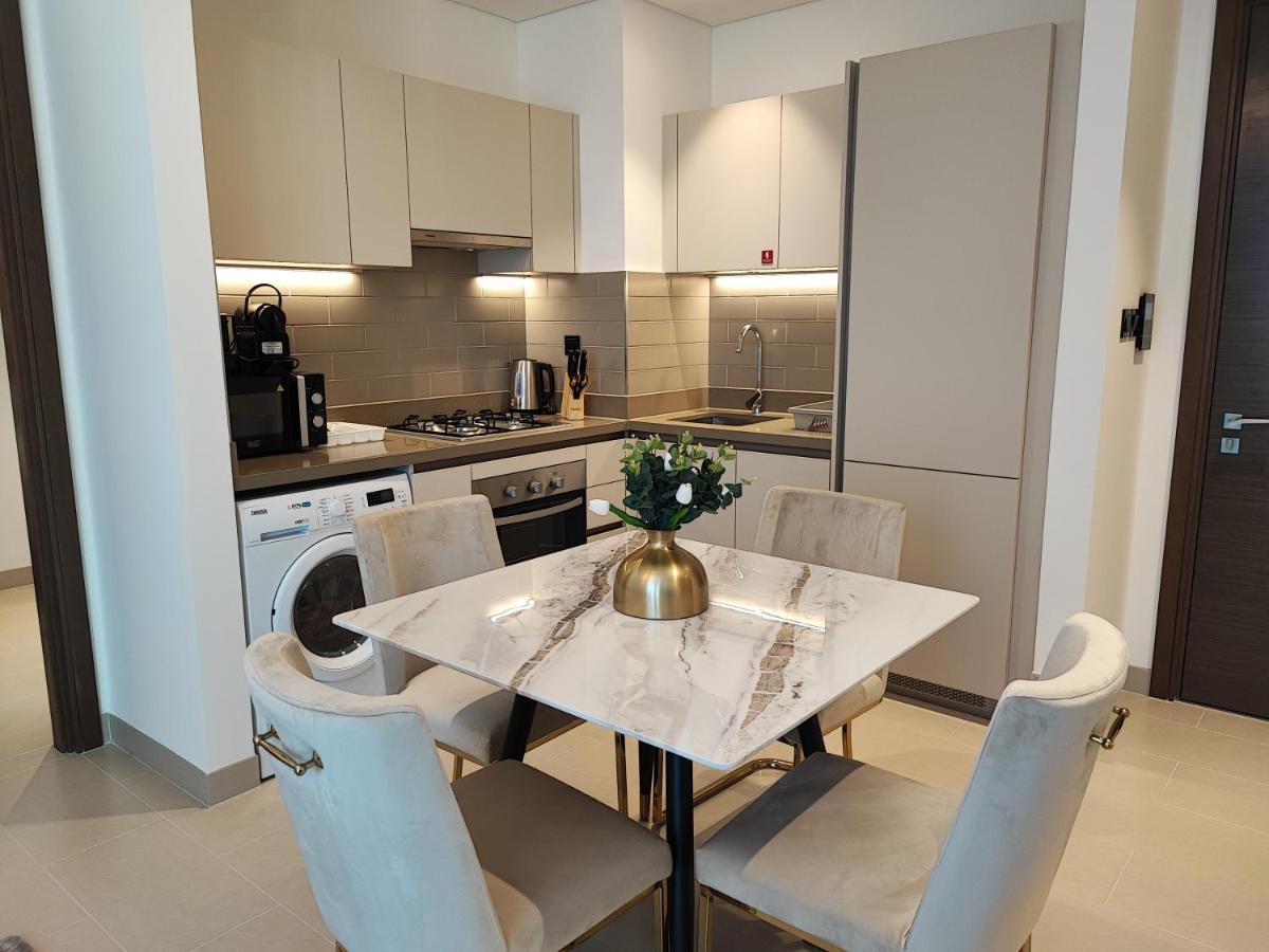 Beautiful 2 Bedroom Next To Business Bay - Sobha Creek Vista Dubai Exterior photo