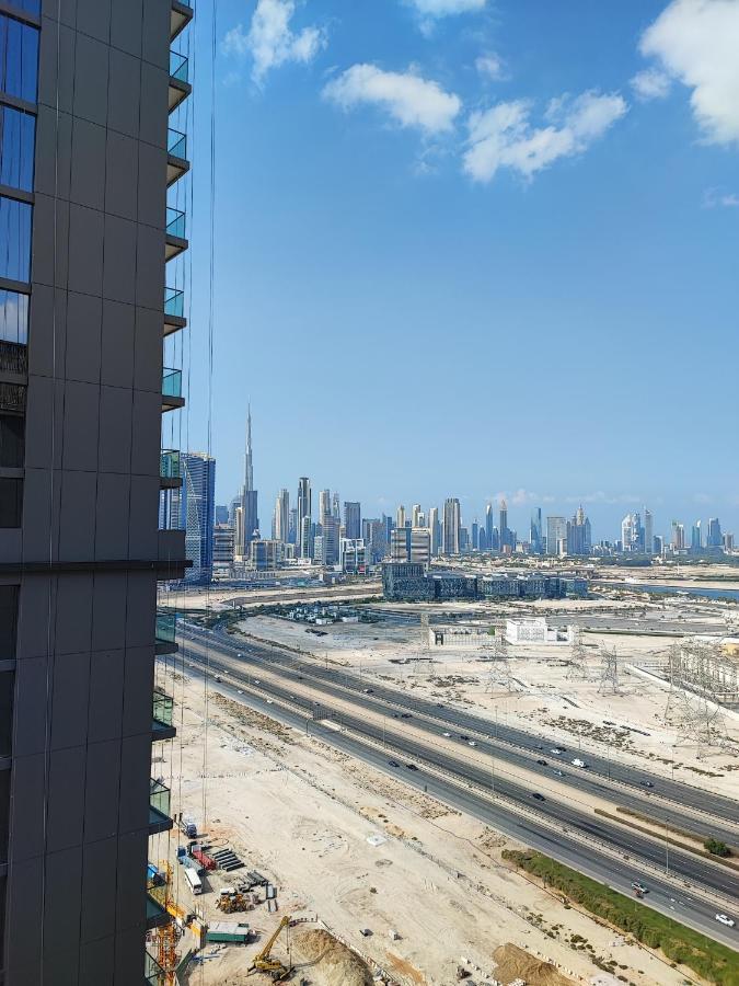 Beautiful 2 Bedroom Next To Business Bay - Sobha Creek Vista Dubai Exterior photo